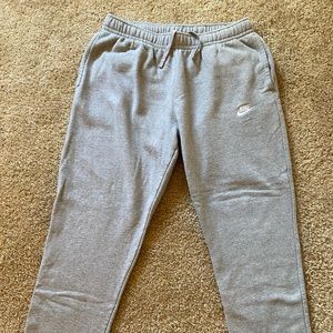 Nike Club Fleece Sweatpants Like New
